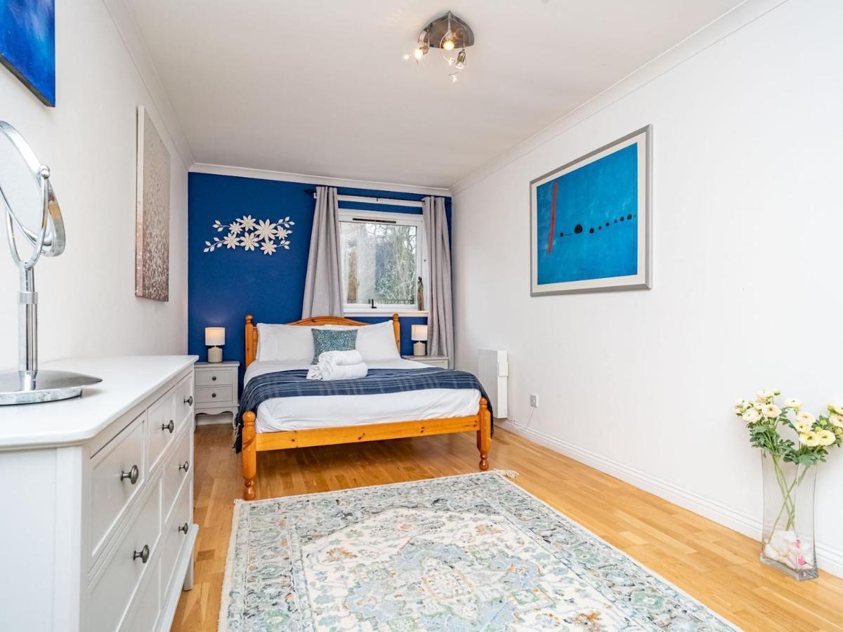 에든버러 Pass The Keys Stunning Flat With Sea View And Parking 아파트 외부 사진
