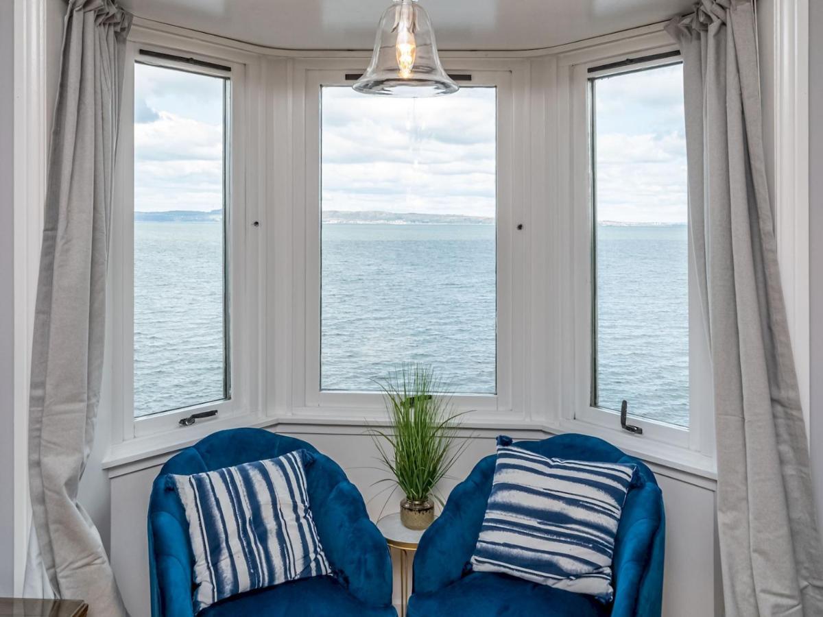 에든버러 Pass The Keys Stunning Flat With Sea View And Parking 아파트 외부 사진